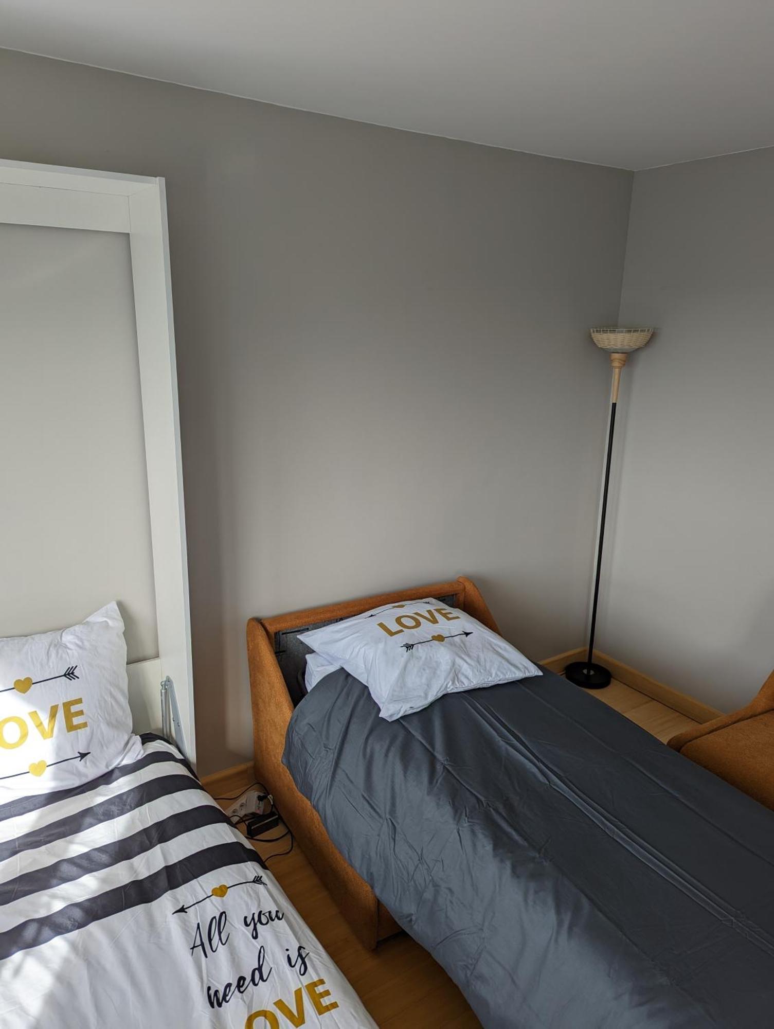 פריז Charming Studio With Eiffel View מראה חיצוני תמונה