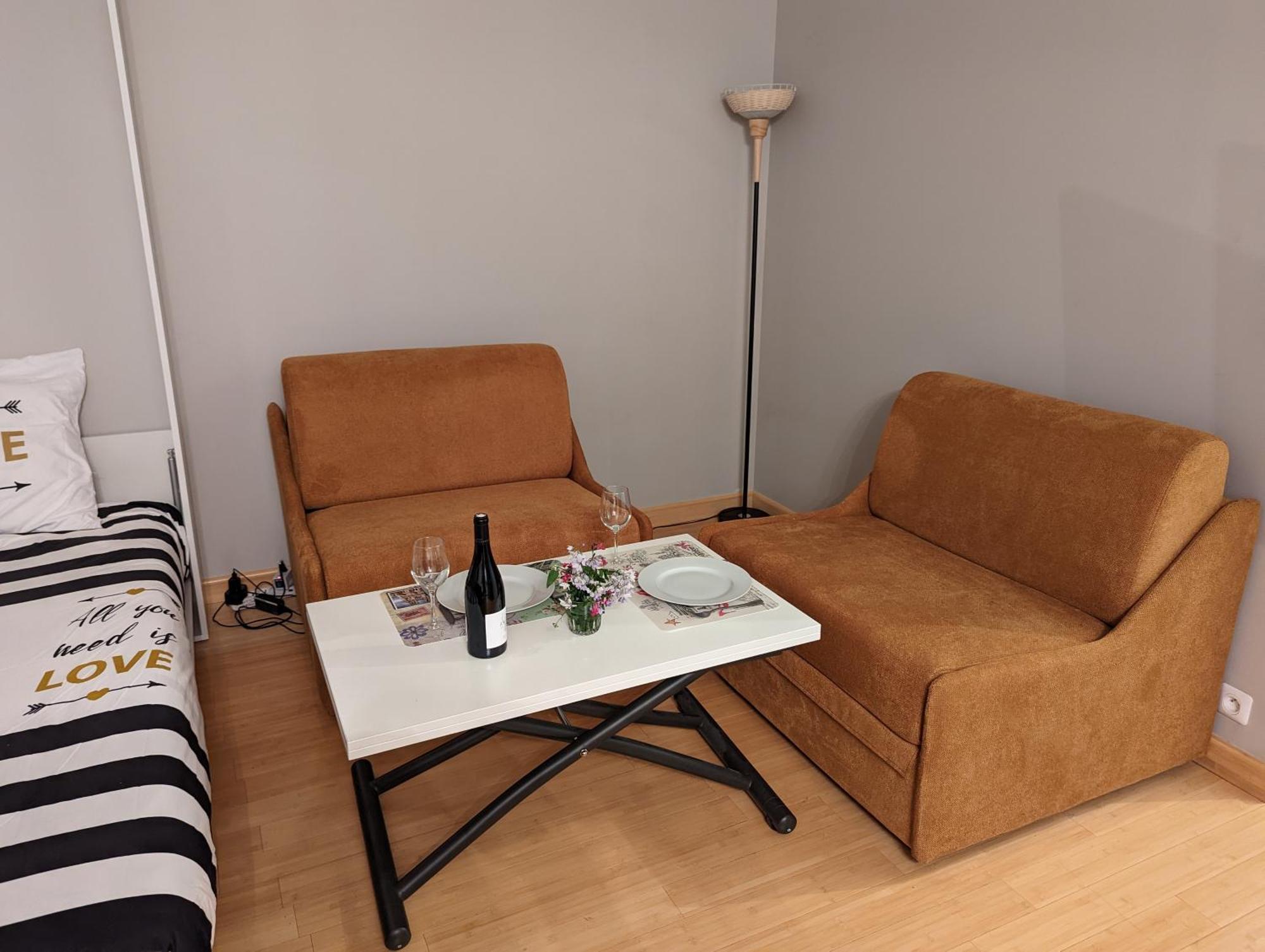 פריז Charming Studio With Eiffel View מראה חיצוני תמונה